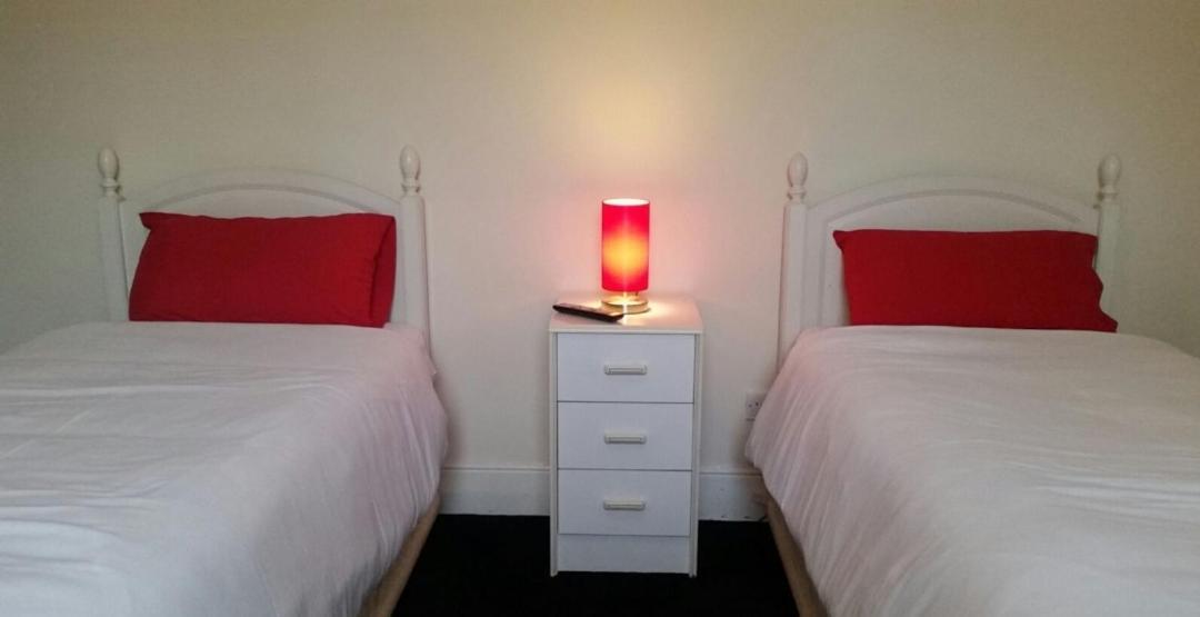 Hotel Cozy Haven Grafton Bedford Esterno foto